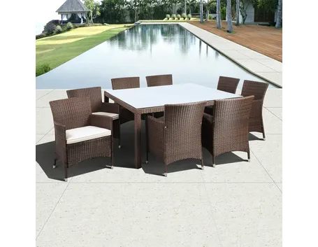 Tavolo in resina da esterni effetto rattan