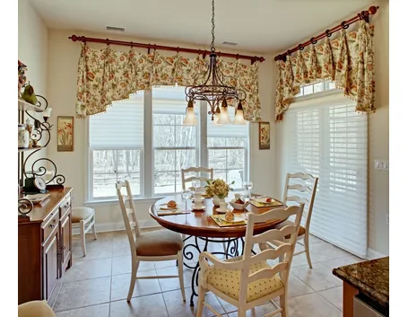 Cucina con tende country