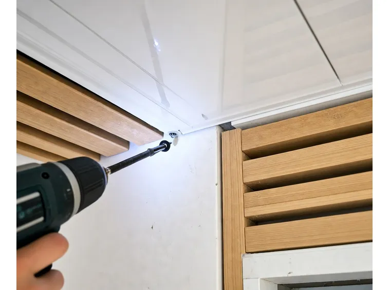 Installazione perline in pvc