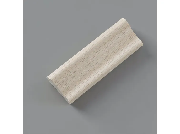 Battiscopa in rovere bianco