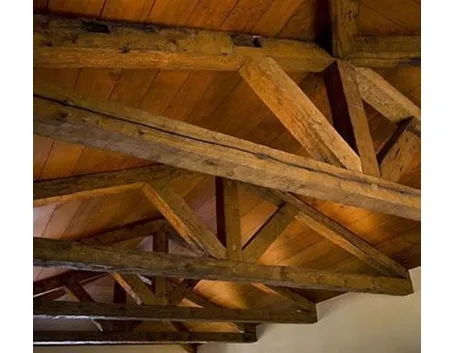 Travi di legno a vista