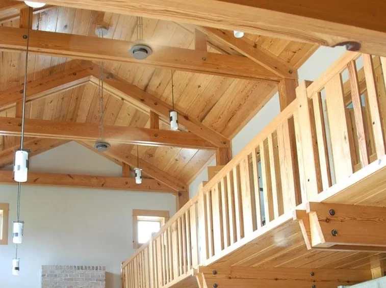 Strutture con travi in legno