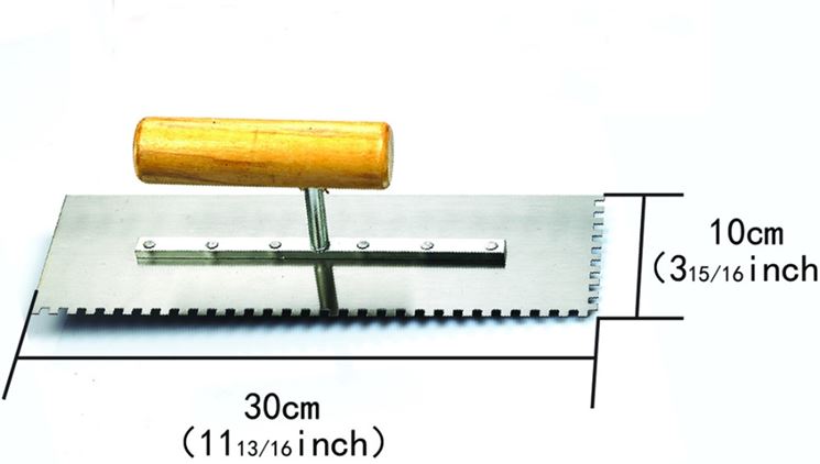 Spatola rettangolare dentellata