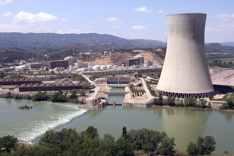 Conto energia, una centrale nucleare