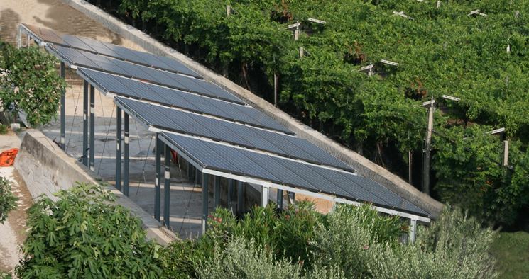 Fotovoltaico su pensiline