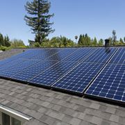 Pannelli solari fotovoltaici multipli