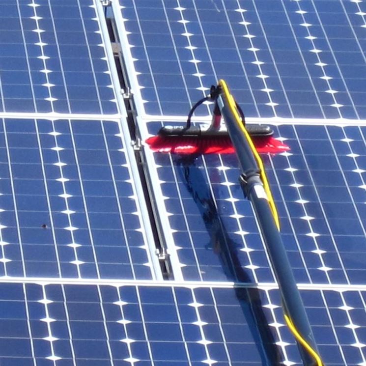 Pulizia impianto fotovoltaico