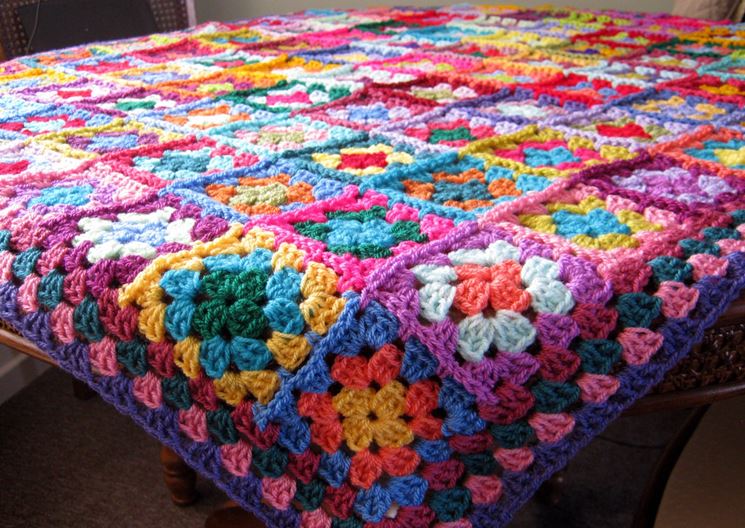 Coperta granny square