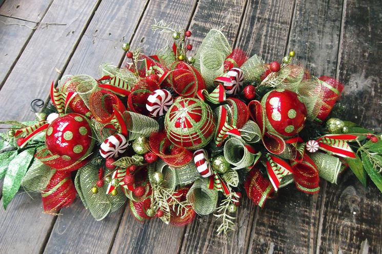 Composizioni natalizie fai da te il decoupage realizzare ... Centrotavola natale fai da te originali