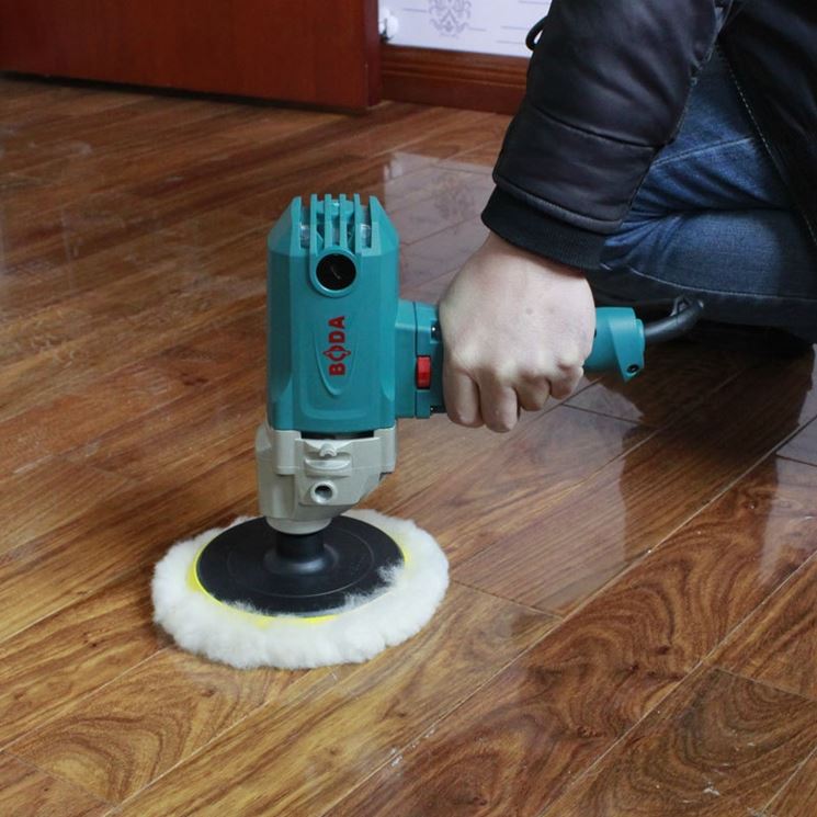Lucidare il legno lavorare il legno come fare per lucidare il legno Lucidare il legno