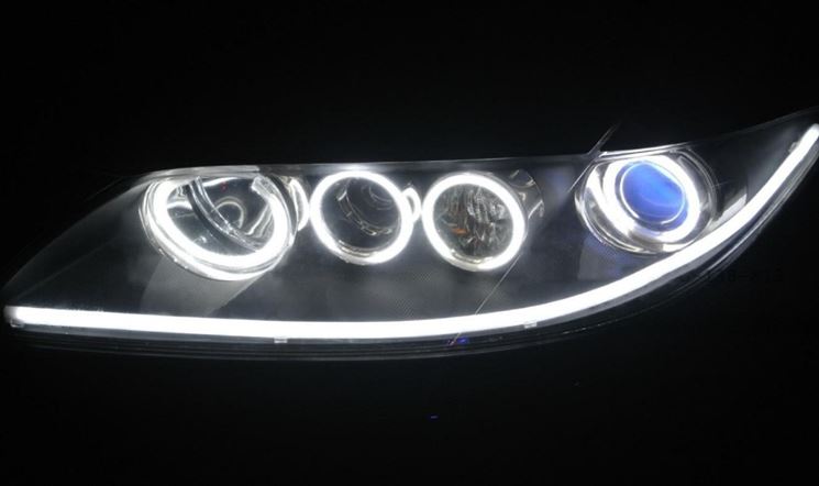 Luci led auto - Meccanico fai da te - Fari macchina