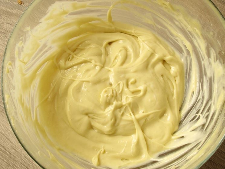 Crema con cera d'api