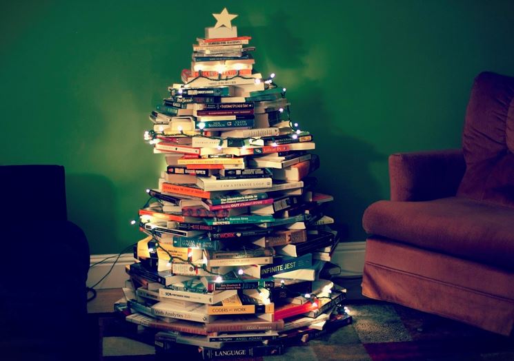 Albero di Natale con i libri