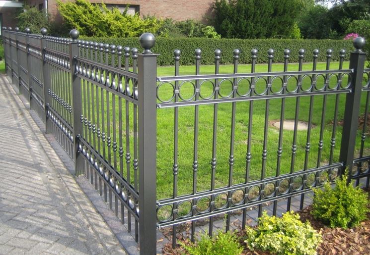 recinzione in ferro battuto