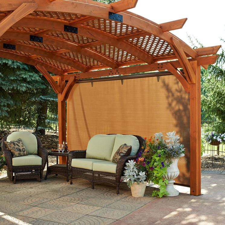 Funzionale pergola in legno