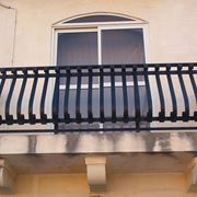 balcone aggettante