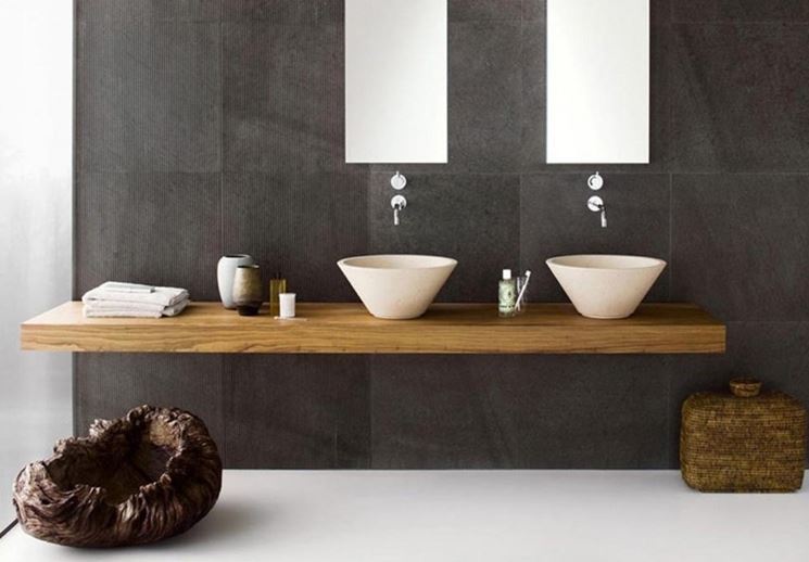 Bagno moderno in legno