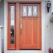 Elegante porta in legno