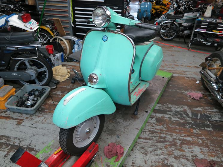 Vespa officina