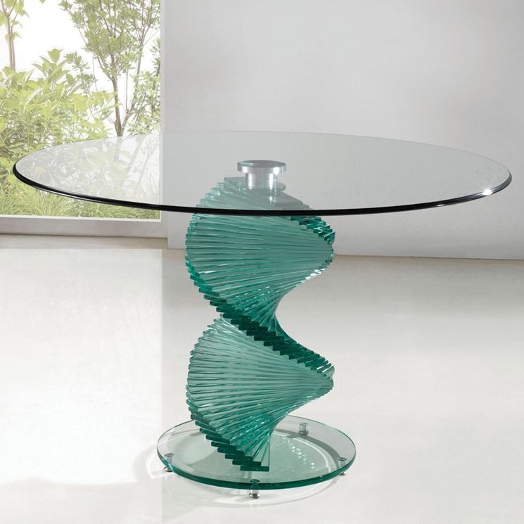Tavolino in vetro di design